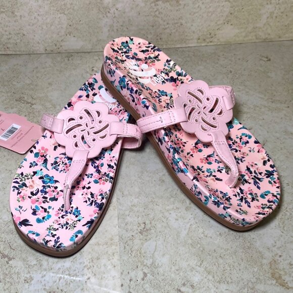 Pink Floral Thong Sandals Laser-Cut Design Size 7 Comfortable Summer Fun - Picture 1 of 6